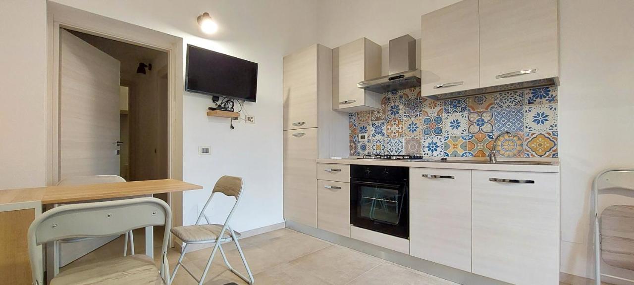 סאן תאודורו Appartamento Brigida Bilocale 2 Posti Vicino Al Centro מראה חיצוני תמונה